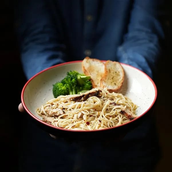 Bucatini Cacio E Pepe