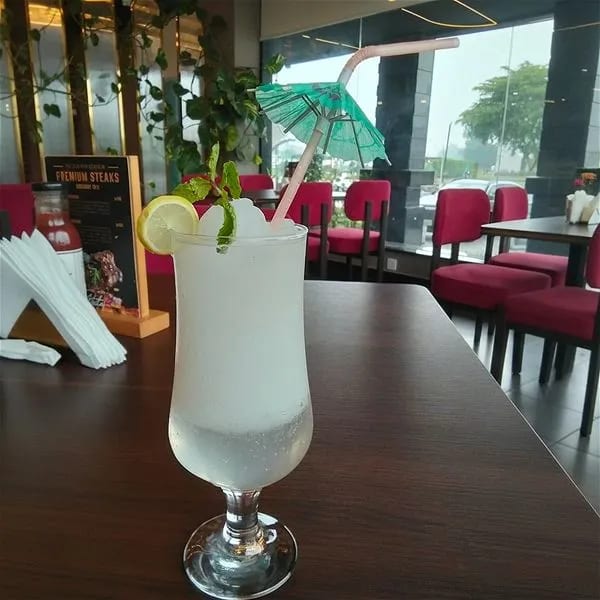 Lychee Lemonade