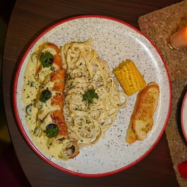 Stuffed Chicken Potato Crust