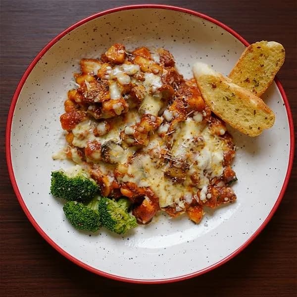 Gnocchi with Tomato Sauce & Mozzarella